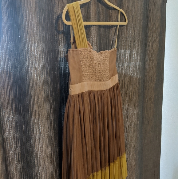 Modcloth Asymmetrical Twist Dress - Picture 4 of 5
